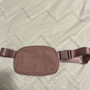 Lululemon Belt bag